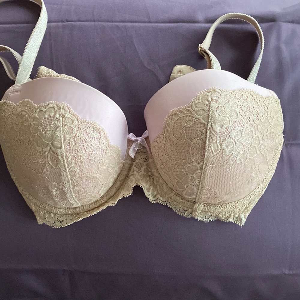 Victoria Secret bra